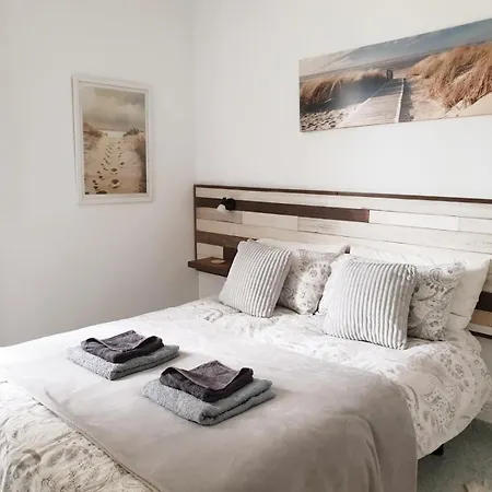 Tres Piedras Apartment *